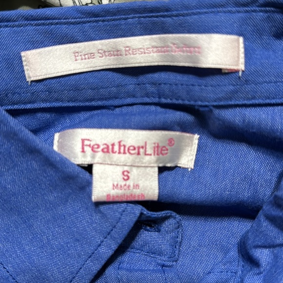 Blue button-down blouse - Picture 3 of 3